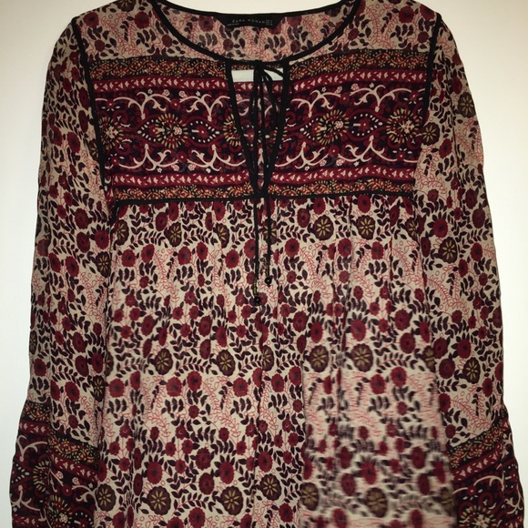 Zara Tops - Women’s peasant top